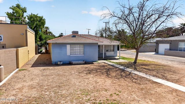 815 S ROOSEVELT Street, Tempe, AZ 85281