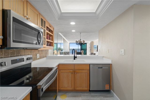 8400 Estero BLVD 303, Fort Myers Beach, FL 33931