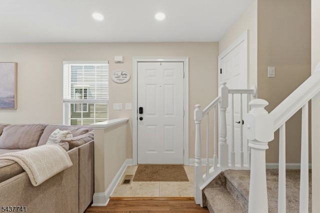 28 Mountainside Drive 28, Pompton Lakes Boro, NJ 07442