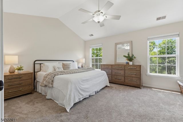 28 Mountainside Drive 28, Pompton Lakes Boro, NJ 07442