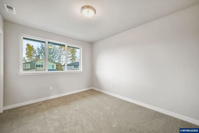 7072 Pinot Noir Dr, Corvallis, OR 97330