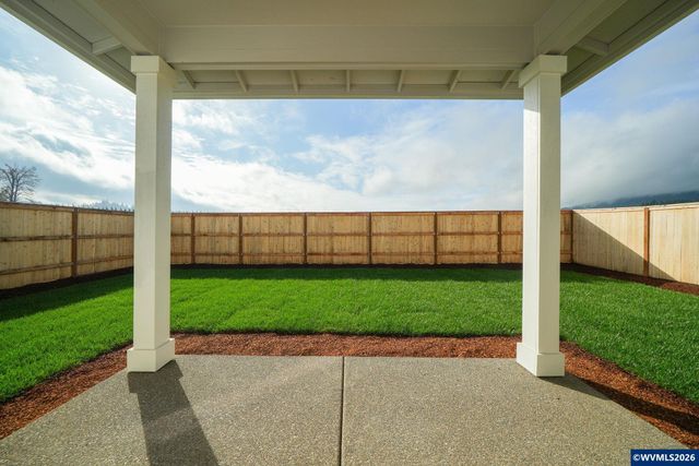 7072 Pinot Noir Dr, Corvallis, OR 97330