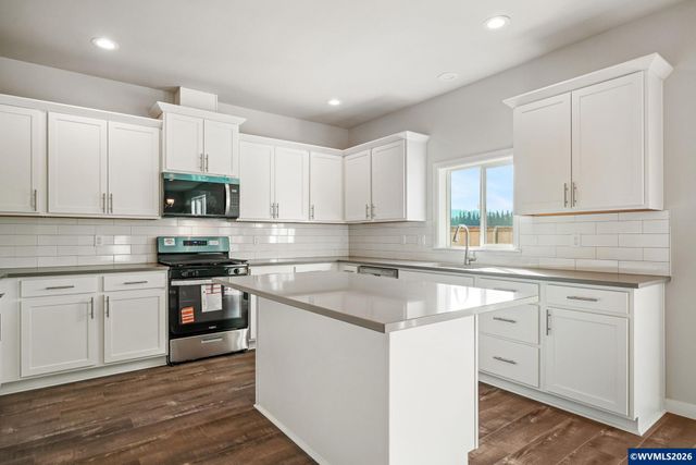 7072 Pinot Noir Dr, Corvallis, OR 97330