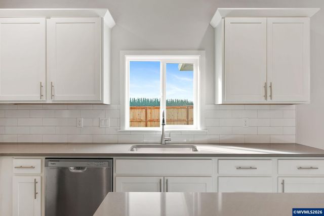 7072 Pinot Noir Dr, Corvallis, OR 97330