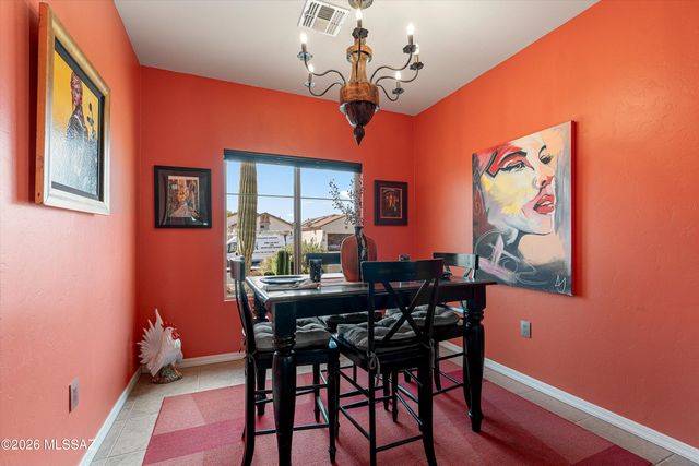 246 W Calle Del Estribo, Sahuarita, AZ 85629