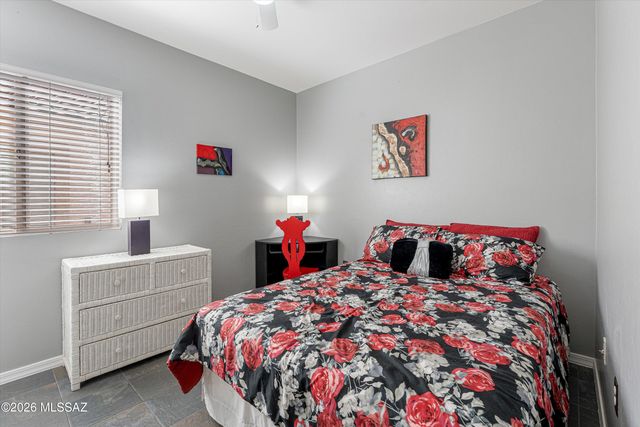 246 W Calle Del Estribo, Sahuarita, AZ 85629