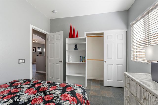 246 W Calle Del Estribo, Sahuarita, AZ 85629