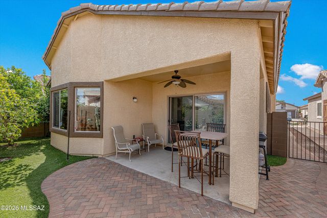246 W Calle Del Estribo, Sahuarita, AZ 85629