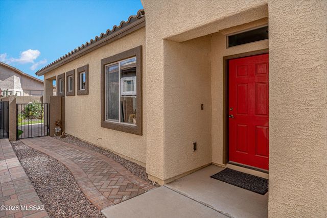 246 W Calle Del Estribo, Sahuarita, AZ 85629