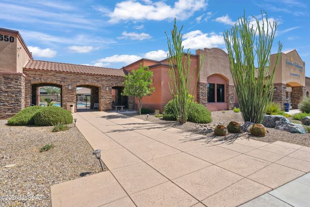 246 W Calle Del Estribo, Sahuarita, AZ 85629