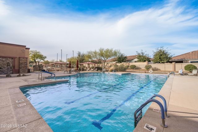 246 W Calle Del Estribo, Sahuarita, AZ 85629