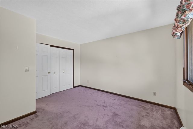 15504 Roxboro Drive, Middleburg Heights, OH 44130
