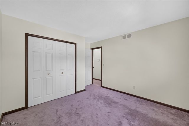 15504 Roxboro Drive, Middleburg Heights, OH 44130