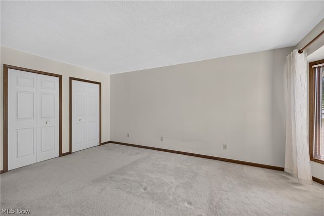 15504 Roxboro Drive, Middleburg Heights, OH 44130