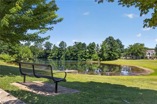 15504 Roxboro Drive, Middleburg Heights, OH 44130