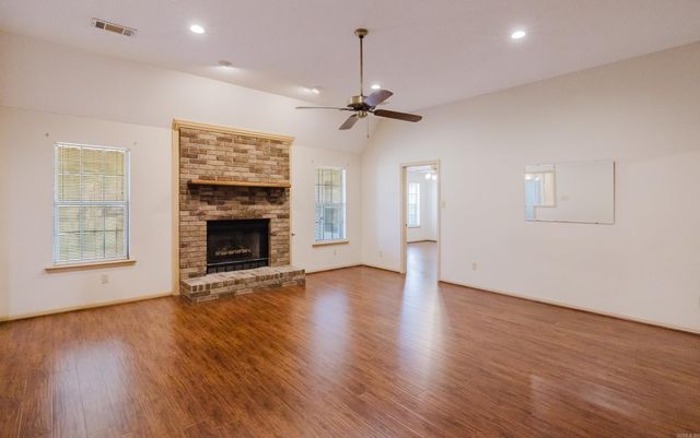 2004 N Fox Trail, Benton, AR 72019