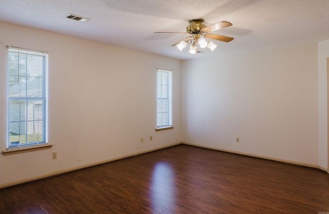 2004 N Fox Trail, Benton, AR 72019