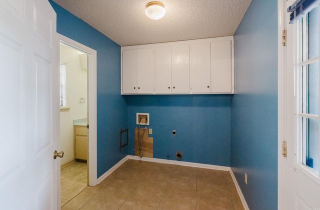 2004 N Fox Trail, Benton, AR 72019