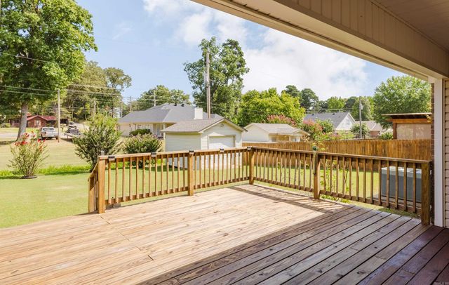 2004 N Fox Trail, Benton, AR 72019