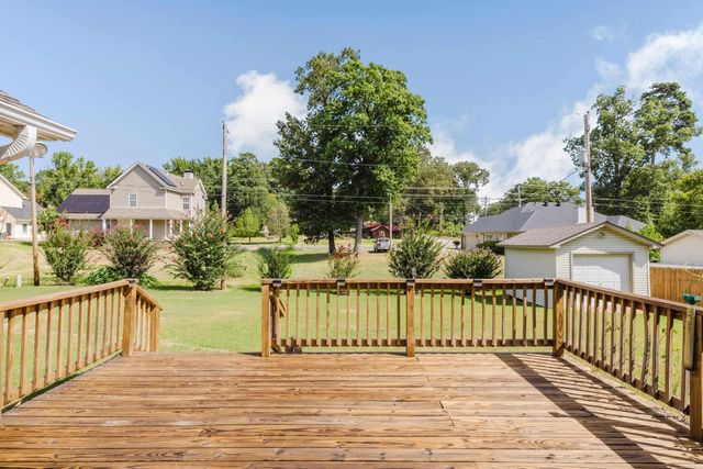 2004 N Fox Trail, Benton, AR 72019