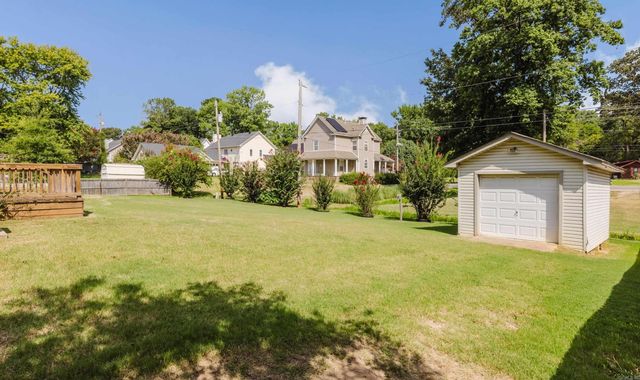 2004 N Fox Trail, Benton, AR 72019
