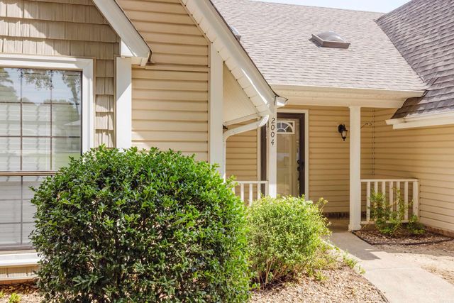 2004 N Fox Trail, Benton, AR 72019