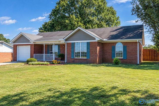 1216 Charity Lane, Hazel Green, AL 35750