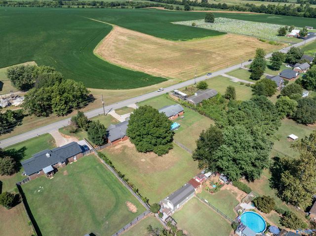 1216 Charity Lane, Hazel Green, AL 35750