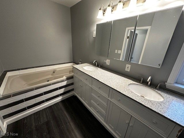 1489 Wyandotte Avenue, Lakewood, OH 44107