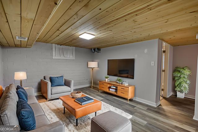 345 Jefferson River Road, Athens, GA 30607