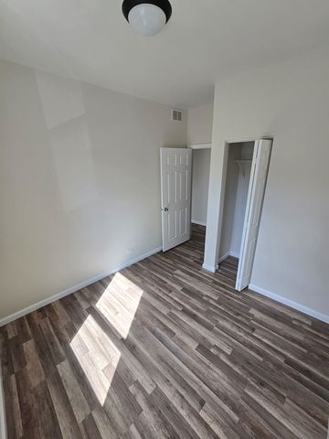 5223 W Washington Boulevard 5223-2, Chicago, IL 60644