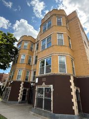 5223 W Washington Boulevard 5223-2, Chicago, IL 60644