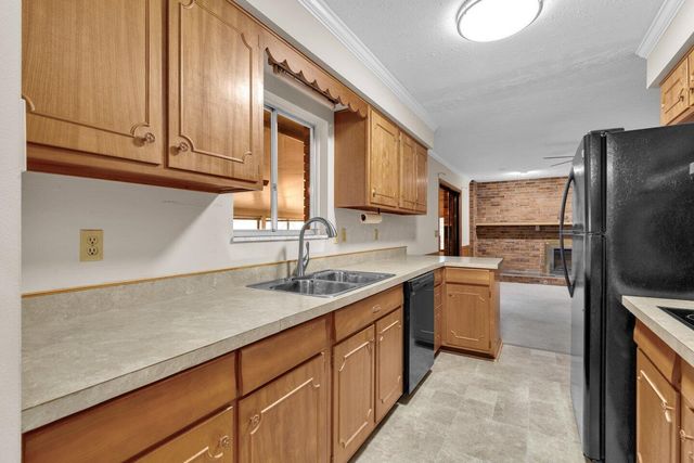 49 S Summit Ridge Road S, Reynoldsburg, OH 43068