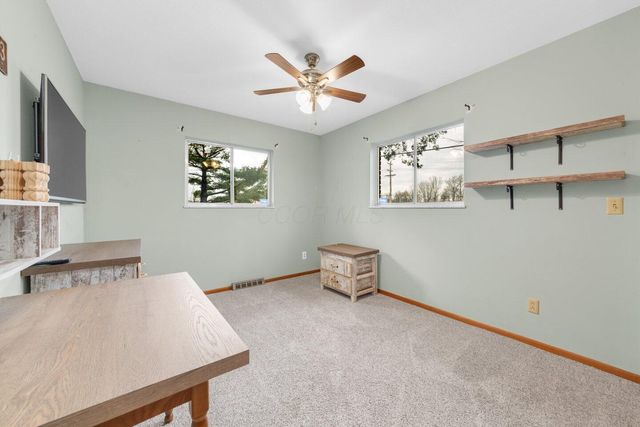 49 S Summit Ridge Road S, Reynoldsburg, OH 43068