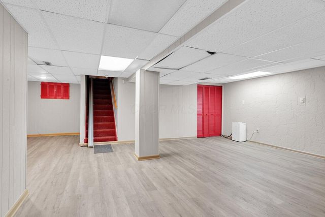 49 S Summit Ridge Road S, Reynoldsburg, OH 43068