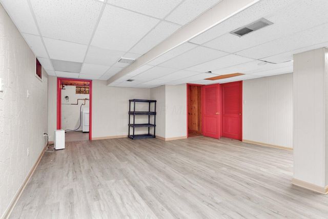 49 S Summit Ridge Road S, Reynoldsburg, OH 43068