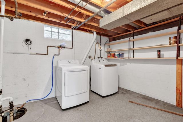 49 S Summit Ridge Road S, Reynoldsburg, OH 43068