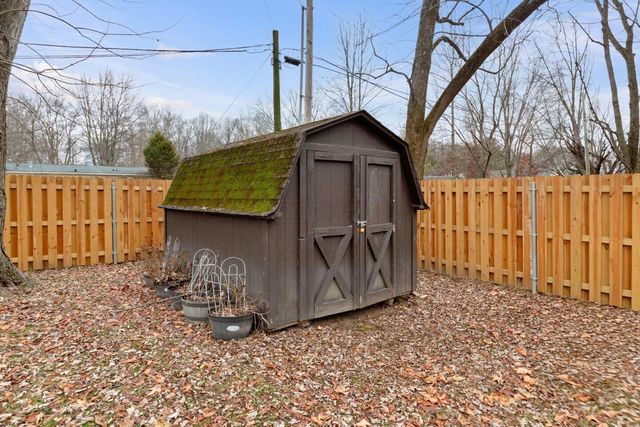 49 S Summit Ridge Road S, Reynoldsburg, OH 43068