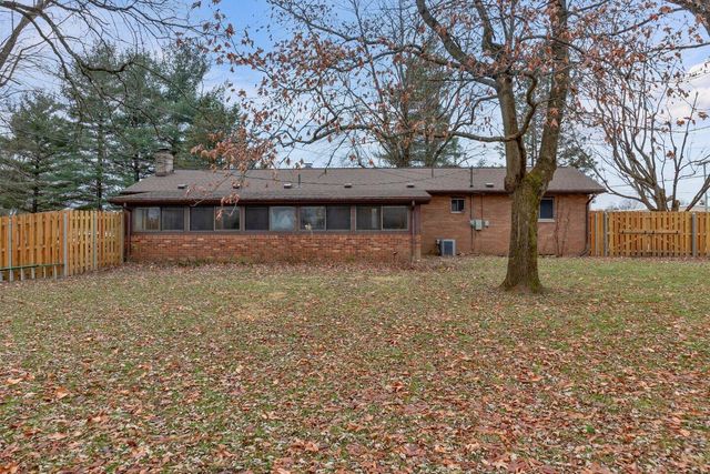 49 S Summit Ridge Road S, Reynoldsburg, OH 43068