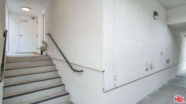 5353 5355 Oakland Street, Los Angeles, CA 90032