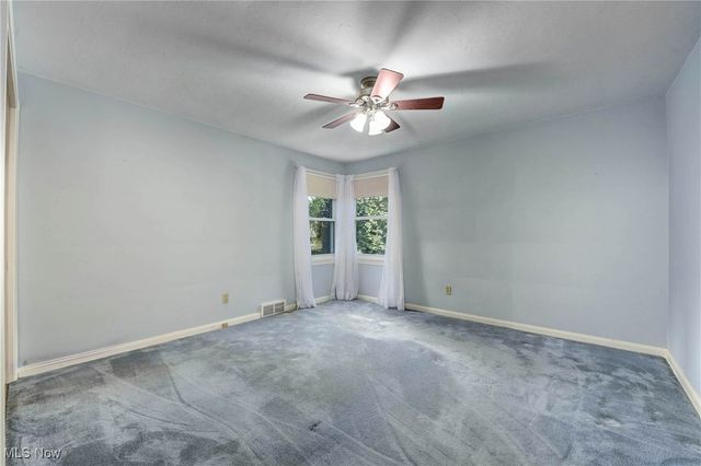 32863 Redwood Boulevard, Avon Lake, OH 44012