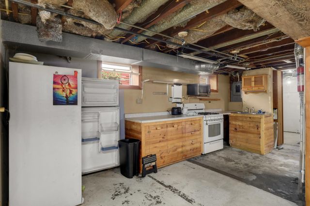 1257 7th Street E, Saint Paul, MN 55106