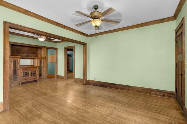 1257 7th Street E, Saint Paul, MN 55106