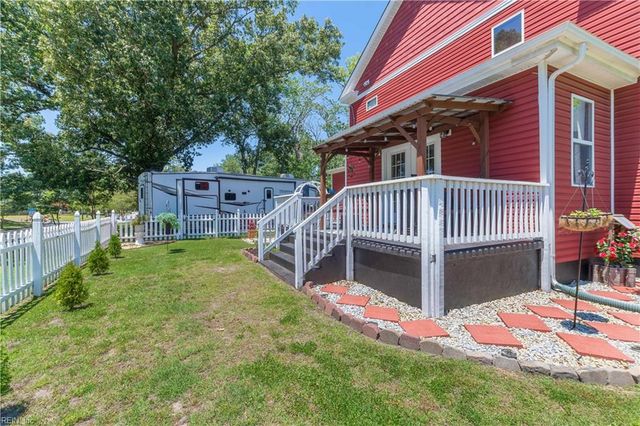 1062 Stanley RD, Portsmouth, VA 23701