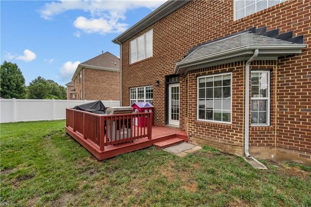 4012 Brians LN, Suffolk, VA 23434