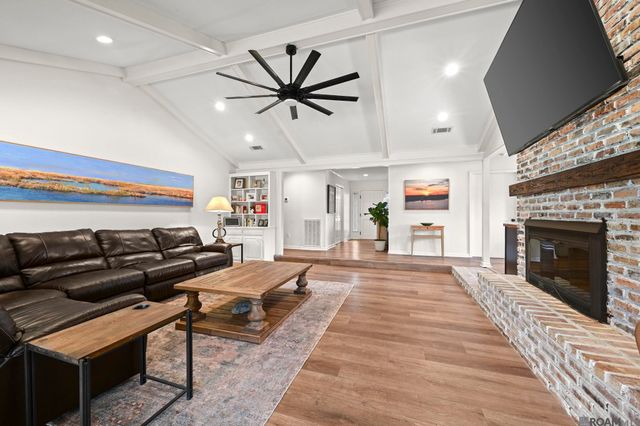 18181 Van Broussard Rd, Prairieville, LA 70769