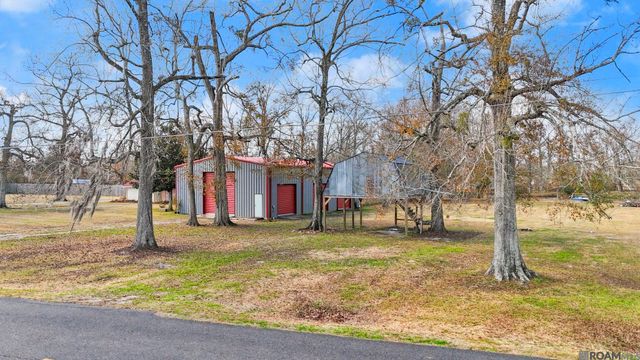18181 Van Broussard Rd, Prairieville, LA 70769