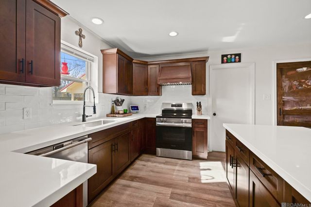 18181 Van Broussard Rd, Prairieville, LA 70769