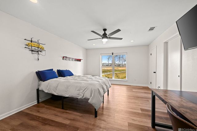 18181 Van Broussard Rd, Prairieville, LA 70769