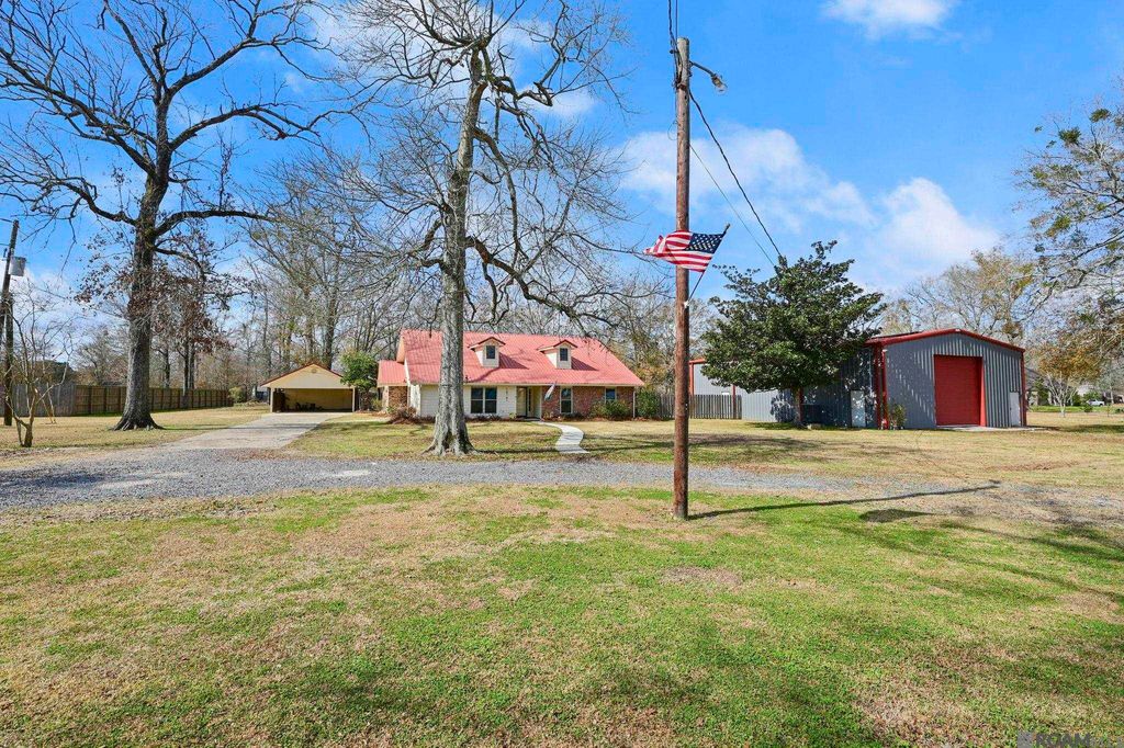 18181 Van Broussard Rd, Prairieville, LA 70769